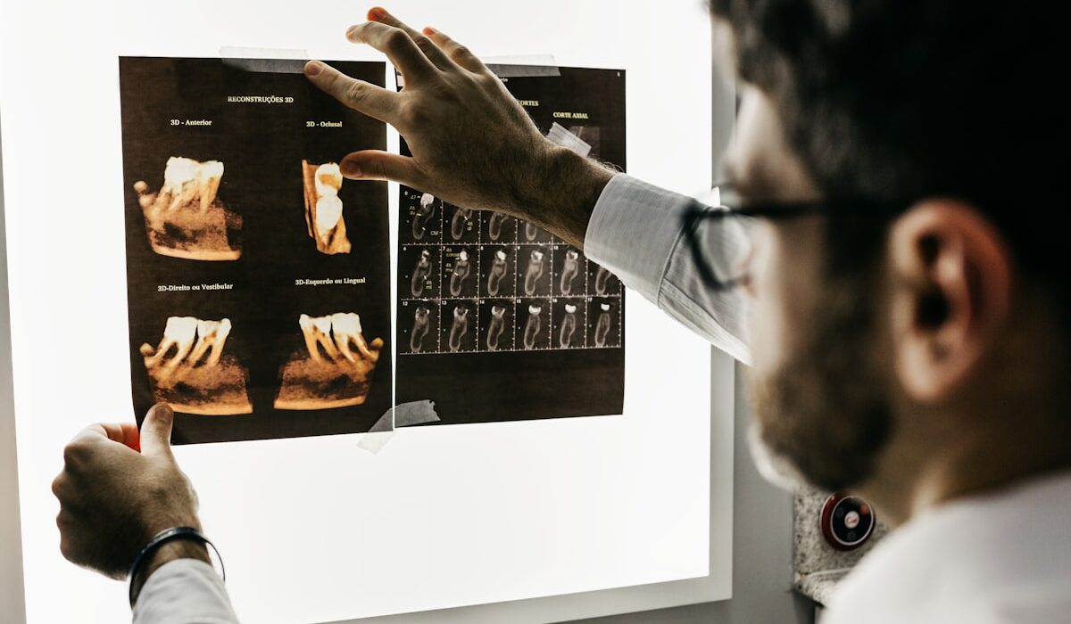 Современная стоматологическая клиника в Стамбуле - сравнение цен Турция и Россия